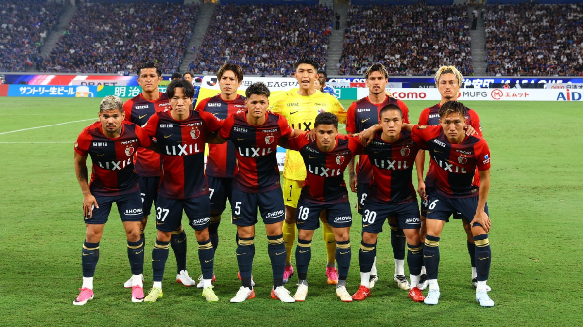 2026/27明治安田J1リーグ開幕節 横浜F・マリノス対鹿島アントラーズより、鹿島の写真撮影