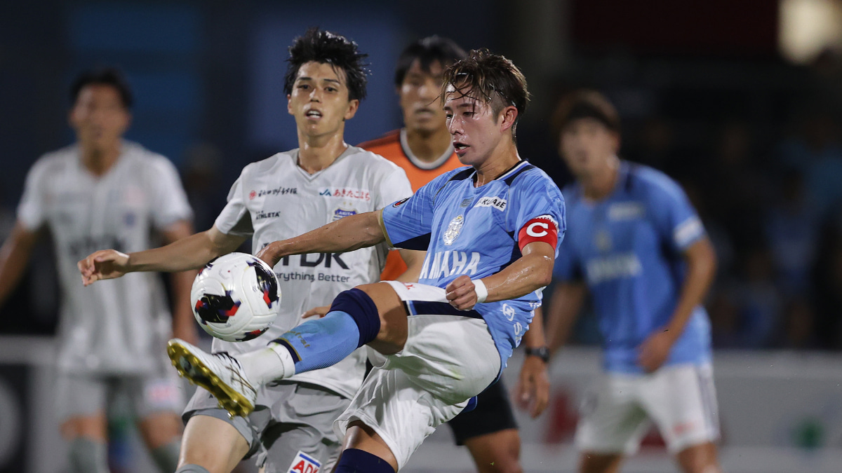 「もっと変わらないといけない」。新キャプテン藤原健介が開幕戦で感じたジュビロ磐田の変化と、勝たせる責任【コラム】