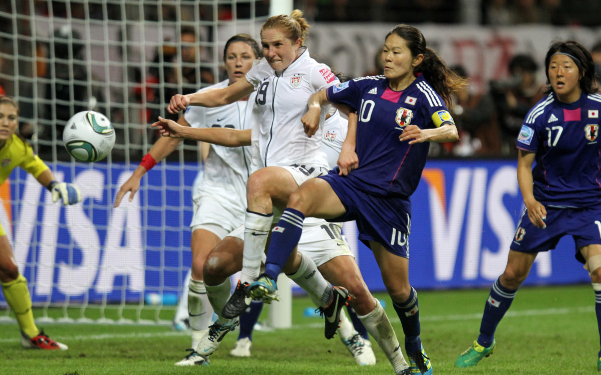 2011年7月17日 FIFA女子ワールドカップ決勝 vsアメリカ 試合終了間際に劇的な同点ゴールを挙げるなでしこジャパンの澤穂希