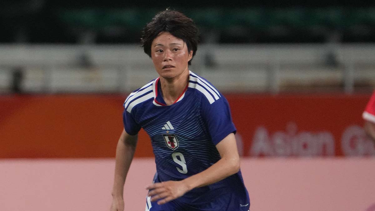 まるでロドリのような貫禄。なでしこジャパン、FW登録の上野真実を“アンカー”起用！ 背番号9が輝きを見せた新境地