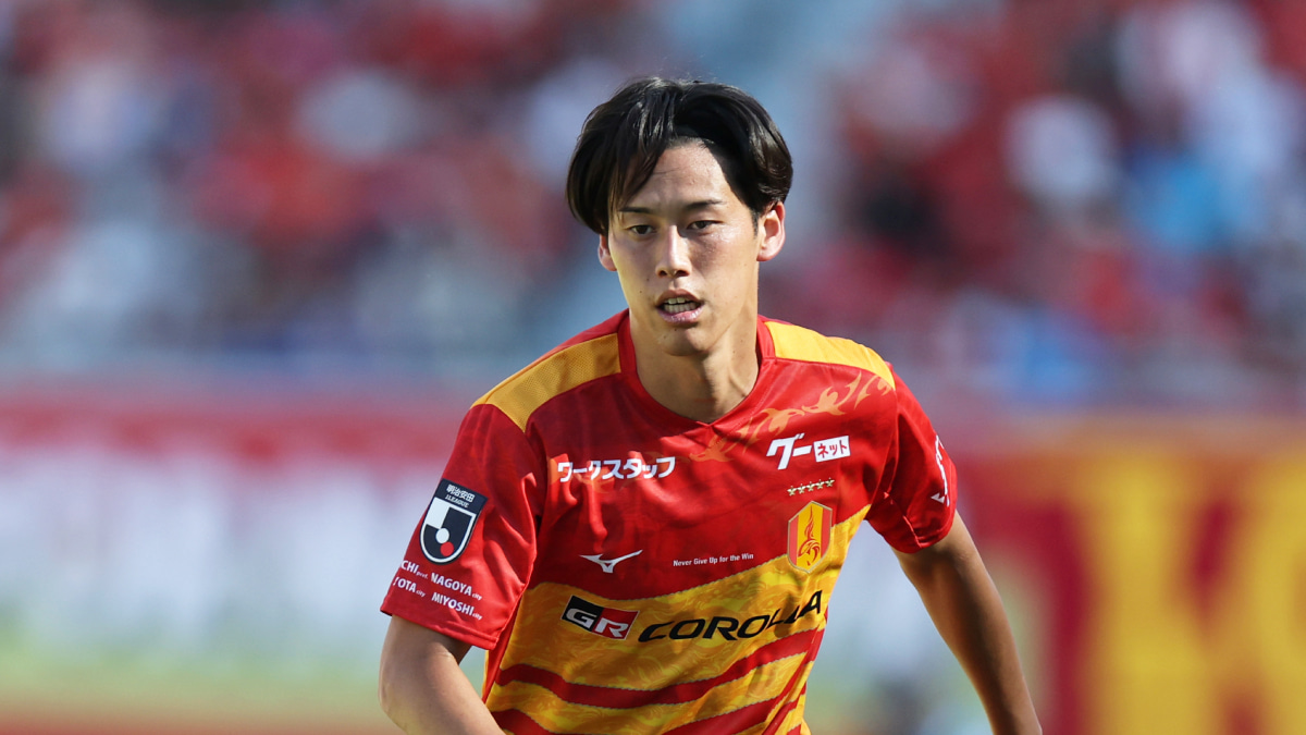 名古屋グランパスの佐藤瑶大