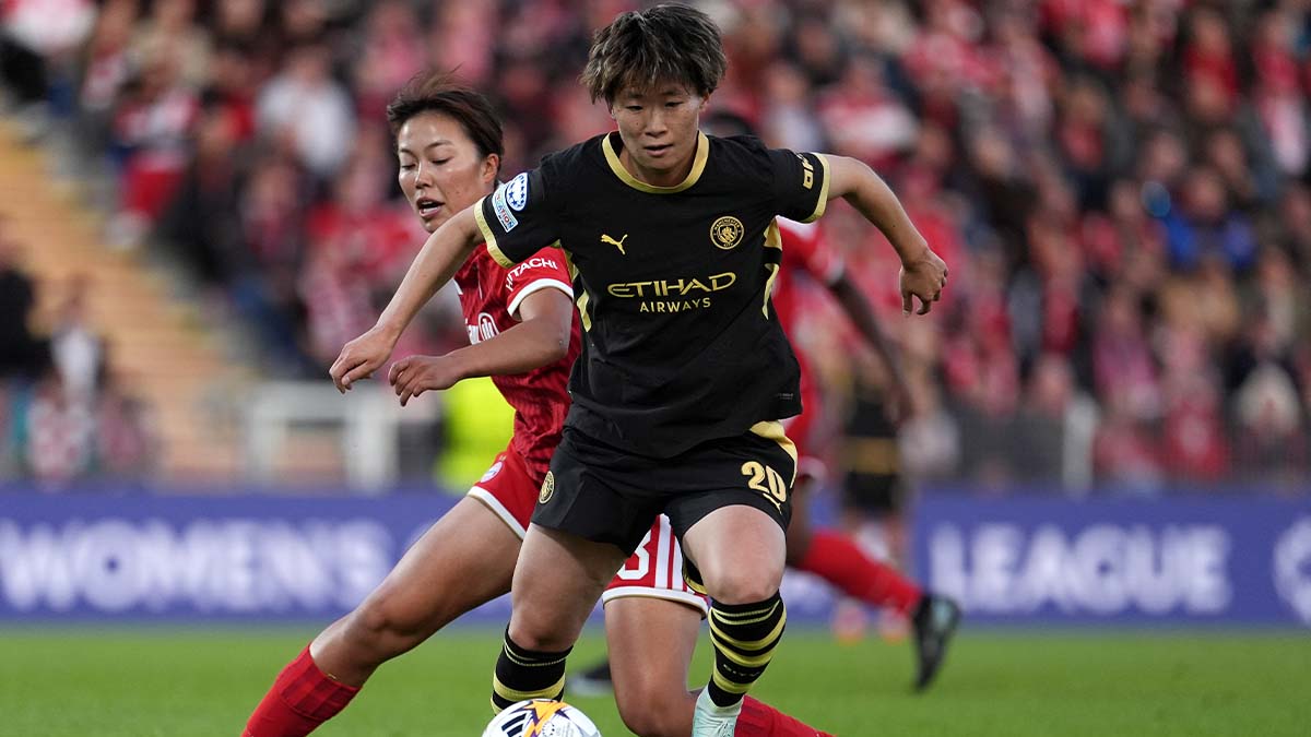 藤野あおばがPK獲得＆同点ゴールの起点に！ マンCと谷川萌々子のバイエルンはUWCL初戦でドロー！ 長谷川唯と山下杏也加も先発
