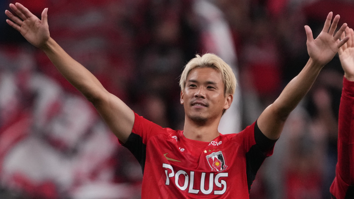 「あと何回、何十回…」浦和レッズ、山根視来が勝利を目いっぱい喜ぶ理由。再びJリーグで戦う32歳の胸中【コラム】 「あと何回、何十回…」浦和レッズ、山根視来が勝利を目いっぱい喜ぶ理由。再びJリーグで戦う32歳の胸中【コラム】