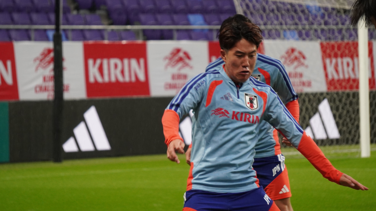 サッカー日本代表 佐藤龍之介