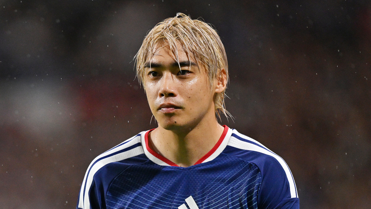 サッカー日本代表、伊東純也はスピードを失っても大丈夫。4年後はパサーに！？ シャドー起用でも示した最高の右足