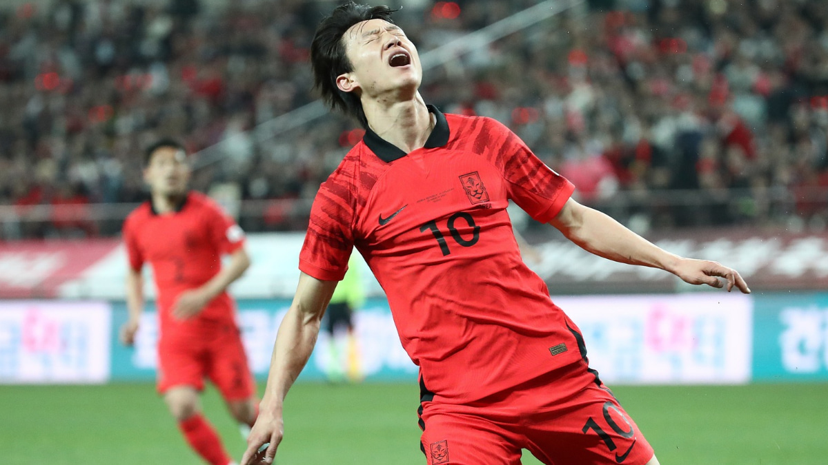 「韓国サッカー史に残る大惨事」韓国代表、日本に敗北したウルグアイに大敗　韓国メディアは衝撃「4万人の観客の前で完敗」