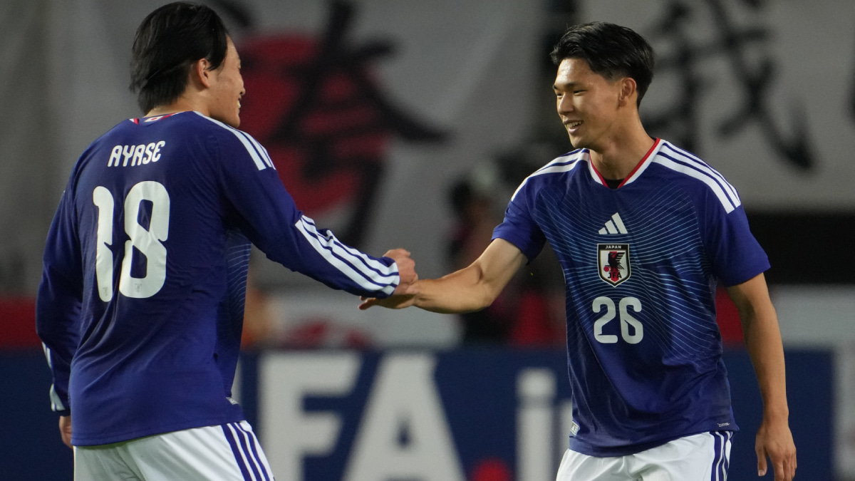 サッカー日本代表 上田綺世、塩貝健人