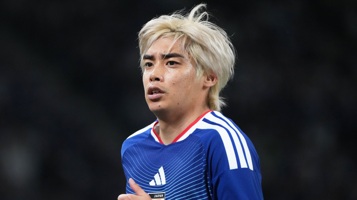 サッカー日本代表の新オプションに？ 伊東純也の右SBで機能した“3.5バック”。アジアカップの準備としては十分？【西部の目】