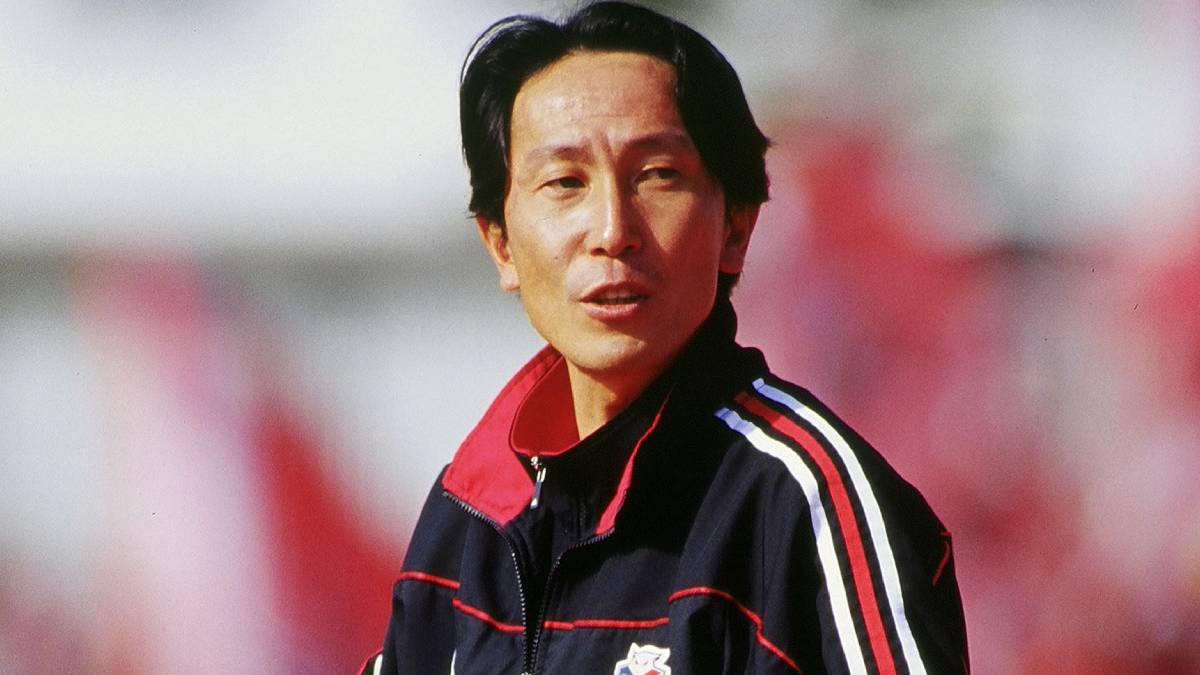 北海道コンサドーレ札幌監督時代の柱谷哲二