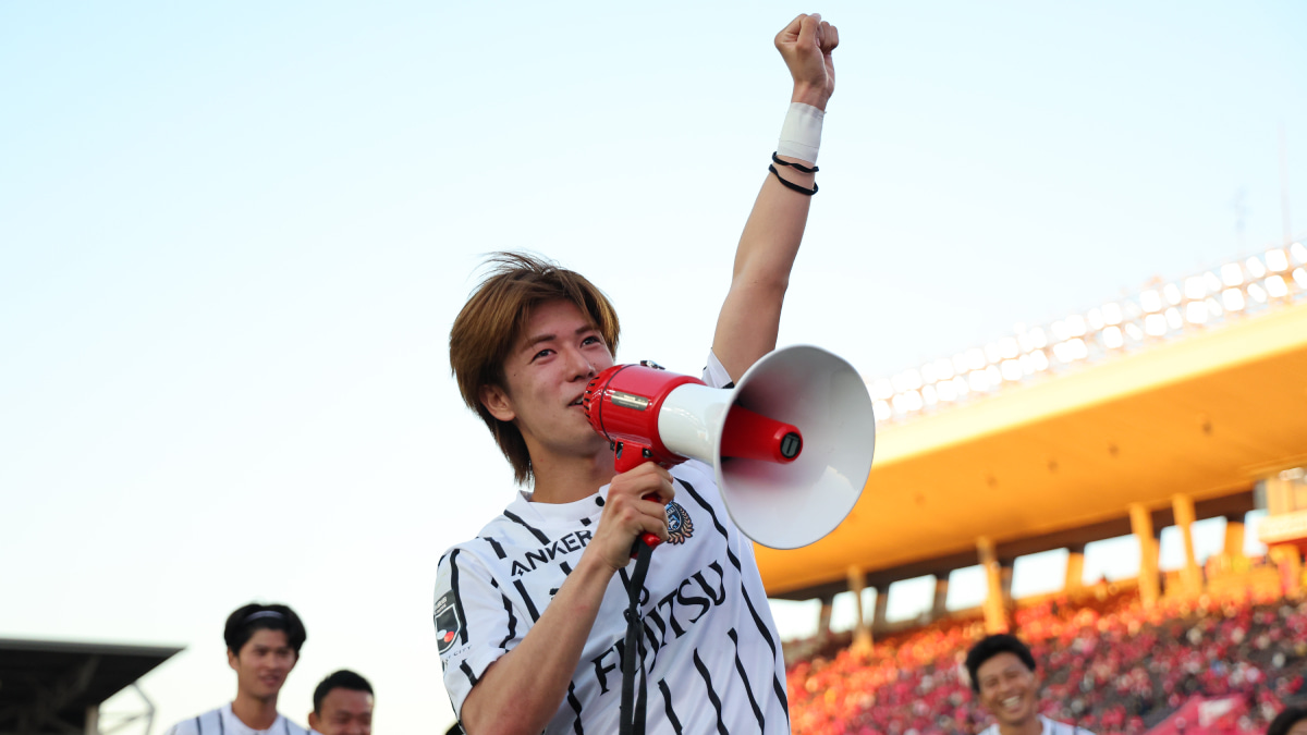 川崎フロンターレの控えでは許されない。大関友翔を追い込んでいた危機感。「みなさんに申し訳ないと…」【コラム】