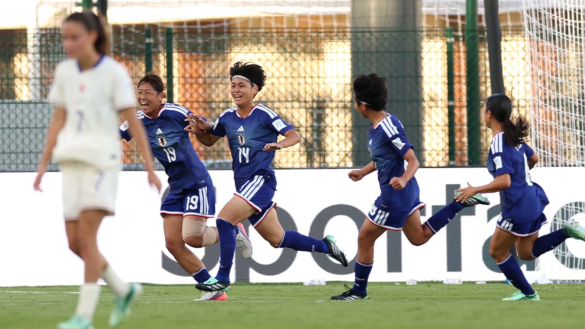 フランスに勝利したリトルなでしこ