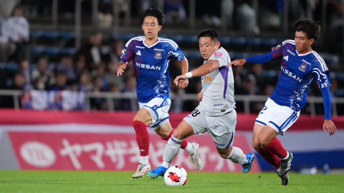 26年10月28日 ルヴァンカップ4回戦、横浜F・マリノス対サンフレッチェ広島戦で、プロデビューを果たした横浜F・マリノスの田中雄大