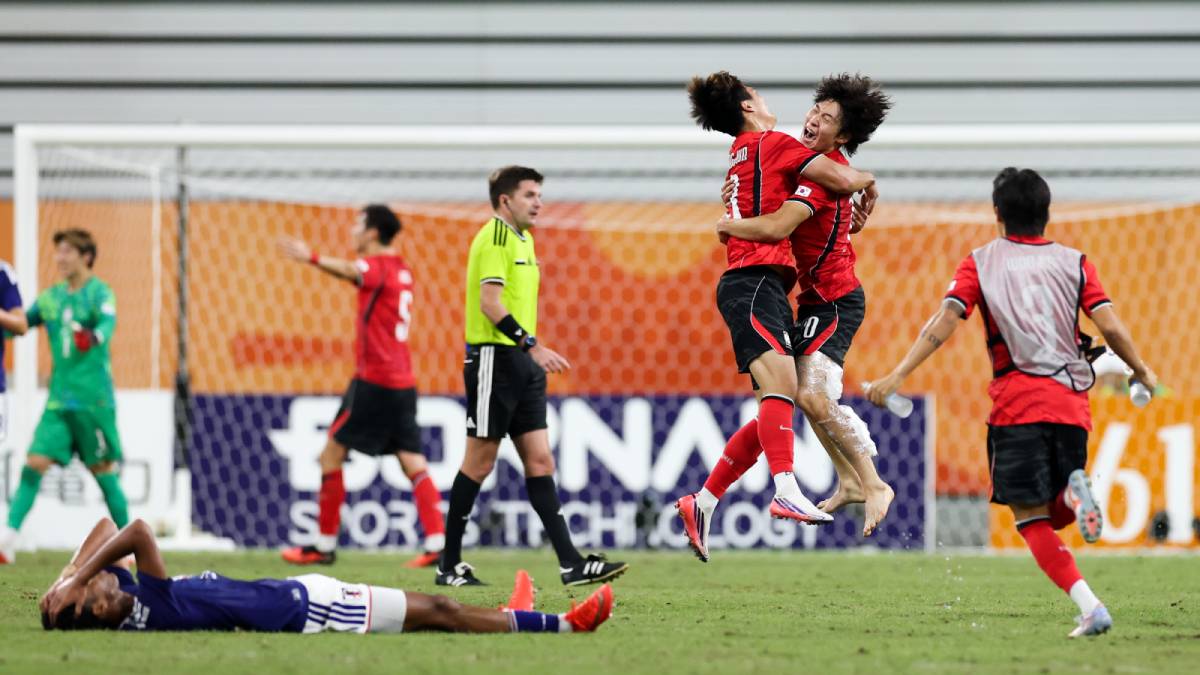U-21日本代表、宿敵・韓国に敗れぼう然　試合終了後にピッチへ倒れ込む選手も…3大会連続で決勝の日韓戦に敗北の屈辱